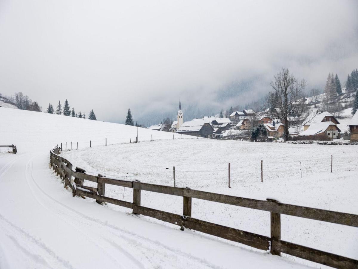 Cosy Holiday Home In A Charming Area Muhr Exteriör bild